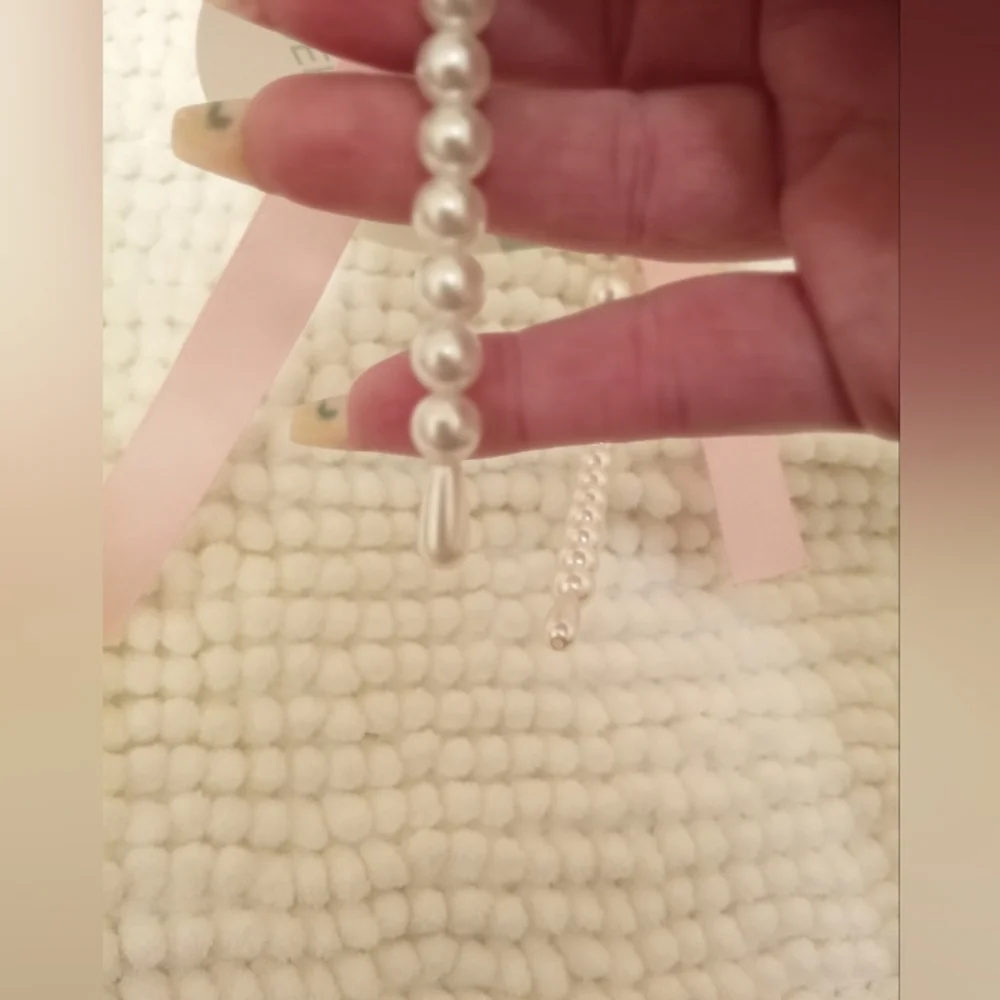 Beautiful Pearl Headband with Pink Bow 🎀🎀